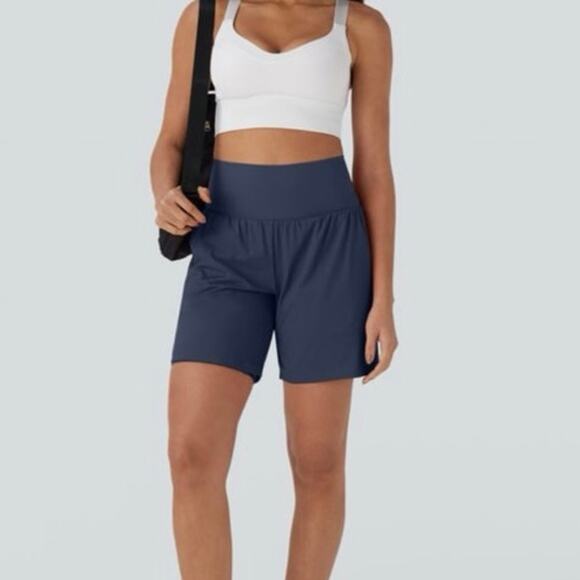Halara NWT Softlyzero Airy Super High Waisted Cool Touch 7" Yoga Shorts Large - Picture 1 of 8